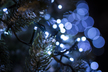 Boże Narodzenie - Lampki choinkowe 400 LED z dodatkowym gniazdem Zimny Biały PLASTIKOWE PUDEŁKO (4)