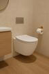 Miski WC - Corciano Cove Rimless Miska WC Deska Wolnoopadająca Duroplast Slim Złota Wzór (2)