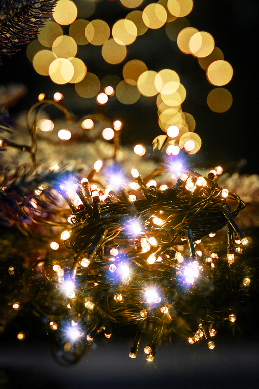 Lampki choinkowe - Lampki choinkowe 500 LED ciepły biały efekt flesz 20% (2) Lampki choinkowe - Lampki choinkowe 500 LED ciepły biały efekt flesz 20% (2)