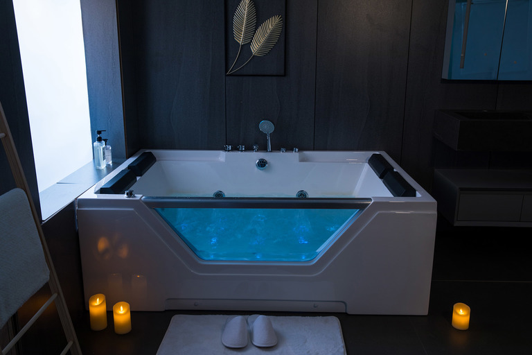 Z hydromasażem  - Wanna z hydromasażem OREGON  jacuzzi 120x170x59cm (3) Z hydromasażem  - Wanna z hydromasażem OREGON  jacuzzi 120x170x59cm (3)