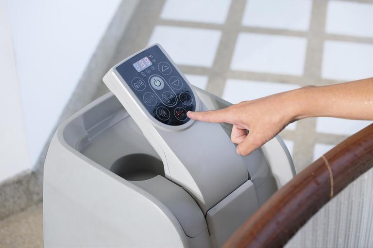 Baseny i materace - Jacuzzi Ogrodowe HELSINKI Lay-z Spa AirJet Bestway 180cm x 66cm (10)