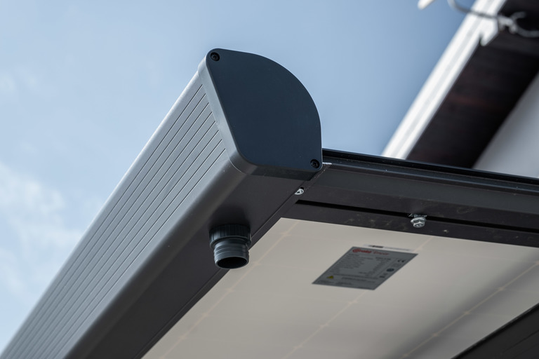 Domki / Garaże - Garaż samochodowy CARPORT Wiata FOTOWOLTAICZNA sama konstrukcja (3)