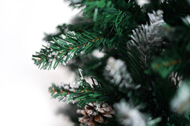 Choinki sztuczne - Choinka sztuczna Corciano 220cm  (3)