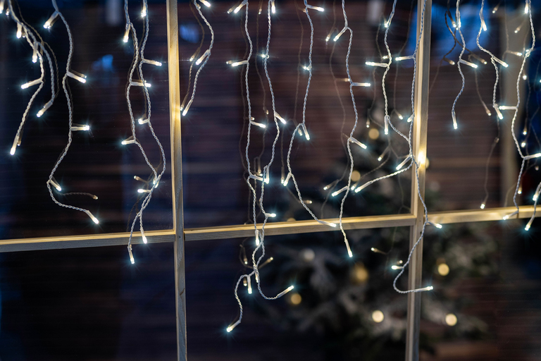 Lampki choinkowe - Lampki Sople Zewnętrzne 150LED 5M Białe Zimne CH36 EUROHIT Christmas (9)