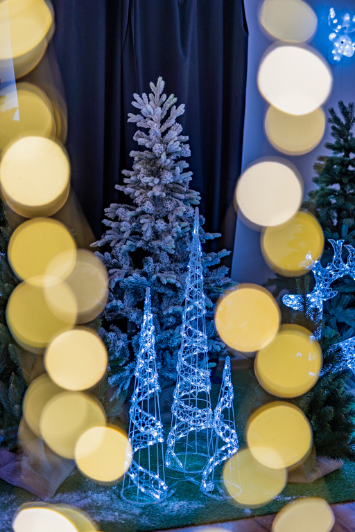 Boże Narodzenie - Dekoracja Stożek 30 LED 60 cm do użytku wewnętrznego i zewnętrznego zimny biały  (6)