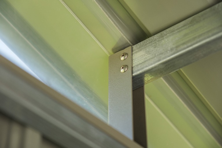 Domki / Garaże - Garaż narzędziowy ogrodowy AMY 240x168x220cm (4) Domki / Garaże - Garaż narzędziowy ogrodowy AMY 240x168x220cm (4)