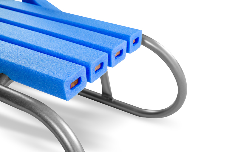 Sanki - Sanki dla dzieci z pianki BABY NIEBIESKO-SREBRNE z oparciem (4) Sanki - Sanki dla dzieci z pianki BABY NIEBIESKO-SREBRNE z oparciem (4)