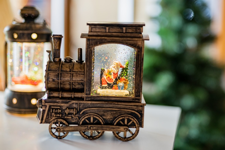 Boże Narodzenie - Dekoracja LED Pociąg z Mikołajem (5)